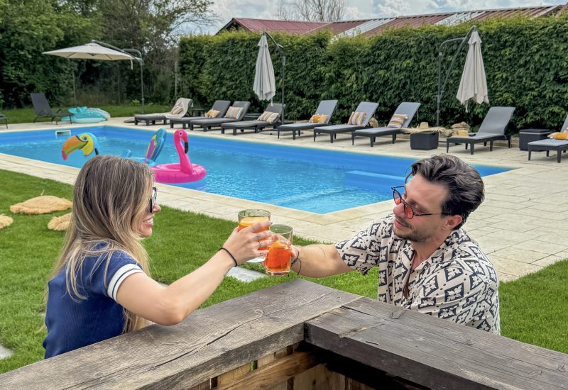 vila de inchiriat langa bucuresti garden party majorat aniversari cu piscina open bar bauturi