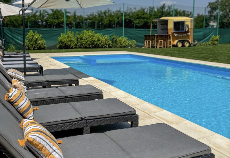 locatie evenimente private majorat team-building aniversare botez cununie cu piscina langa bucuresti
